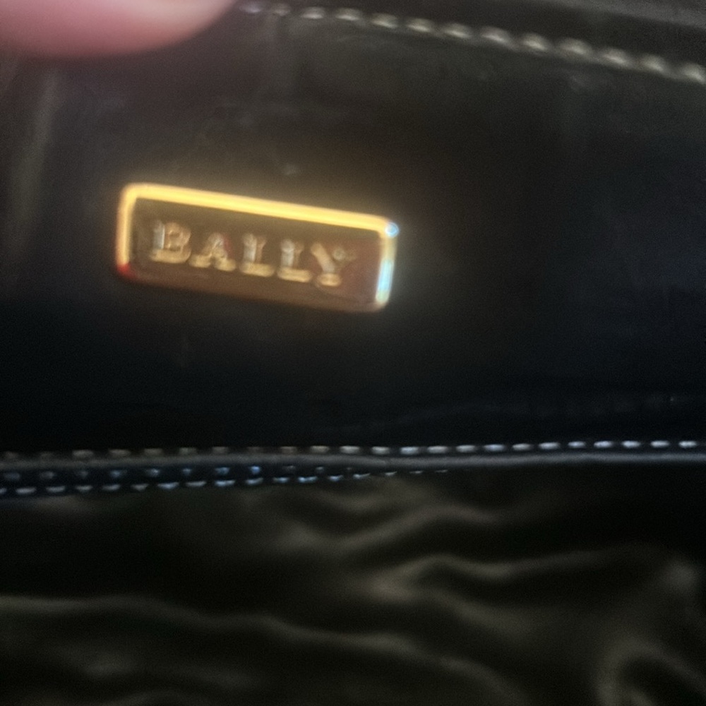 Bally Vintage Black and Brown Pebbled Leather Satchel with Shoulder Strap - Picture 13 of 15